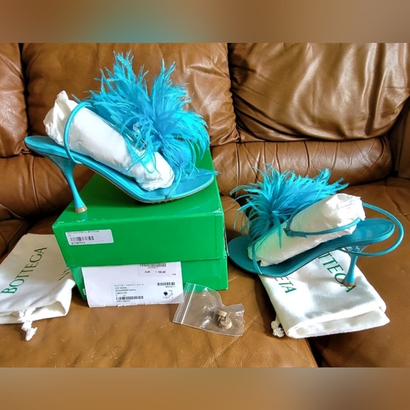 Bottega Veneta Shoes - New Bottega Veneta Wonderbird Blue Feather Ankle Strap Sandals Heels Size 9.